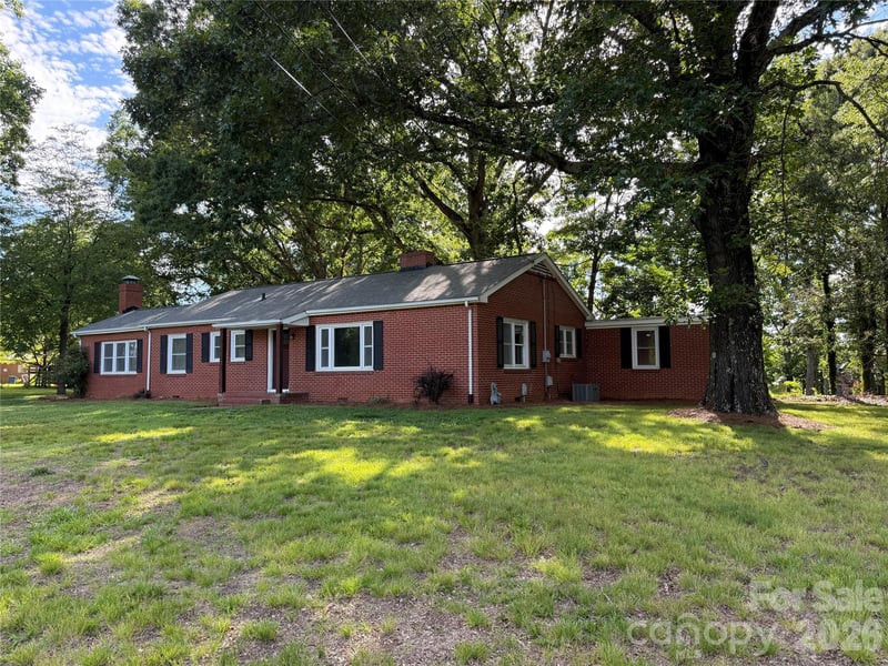 148 Barium Ln, Statesville, NC 28677
