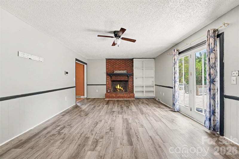 6 Old Farm Rd, Salisbury, NC 28147