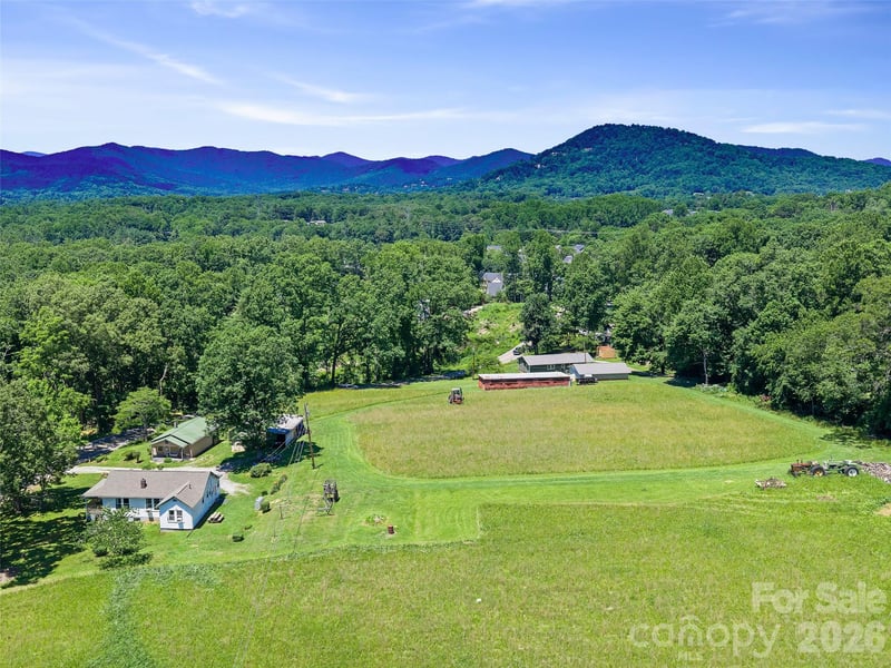 Glenn Bridge Rd, Arden, NC 28704