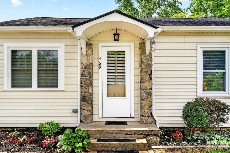 469 Kenilworth Rd, Asheville, NC 28805