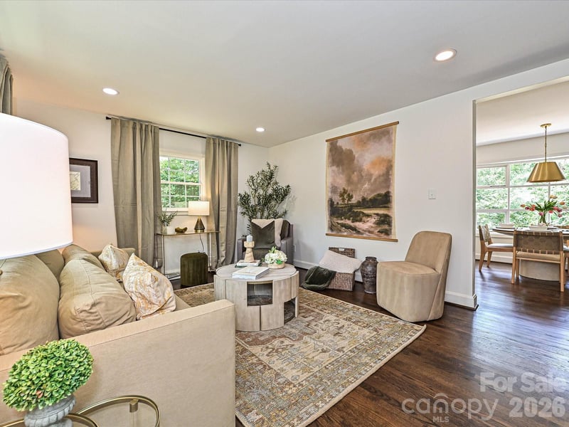 6654 Brookcrest Dr, Charlotte, NC 28210