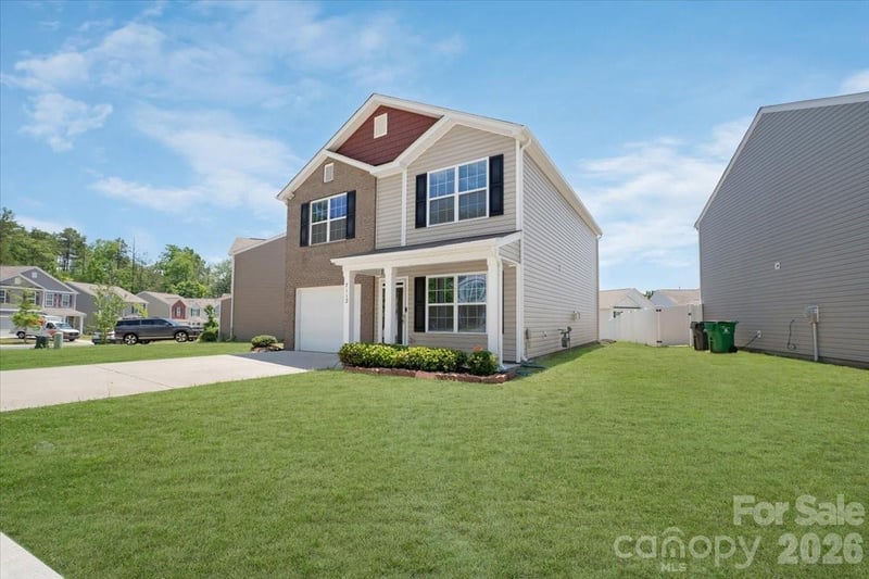 7112 Finnigan Rd, Charlotte, NC 28215
