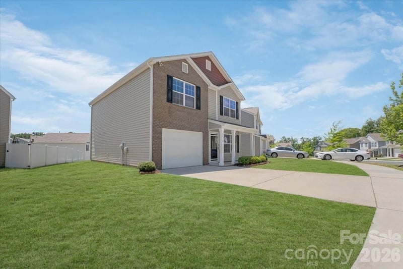 7112 Finnigan Rd, Charlotte, NC 28215