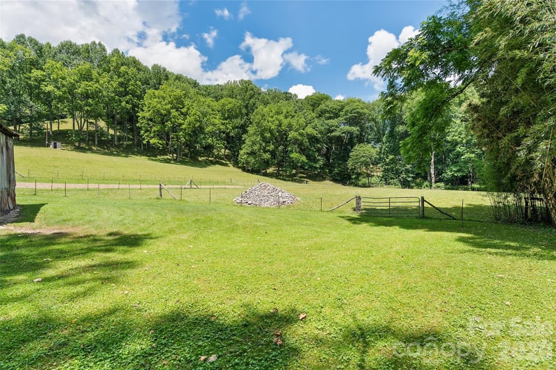 Tract 3 - 4 Badd Ln, Maggie Valley, NC 28751