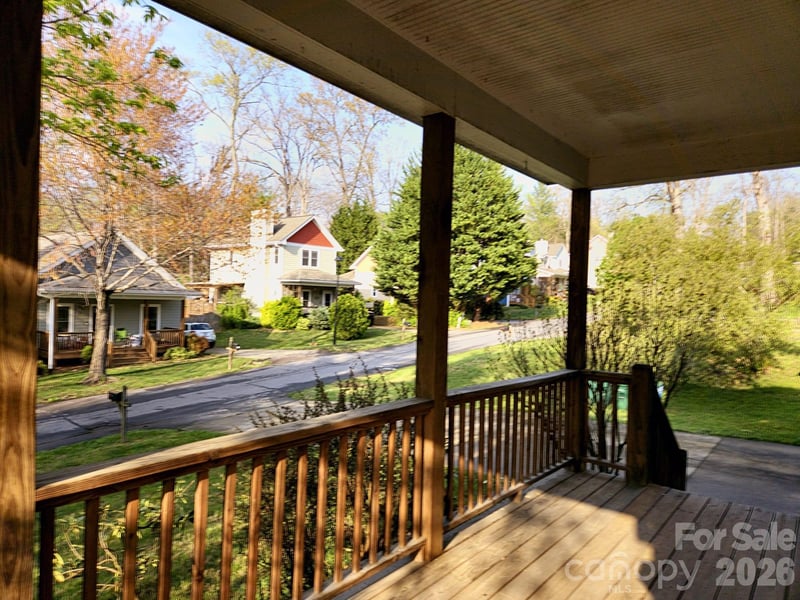 17 Lamar Ave, Asheville, NC 28803