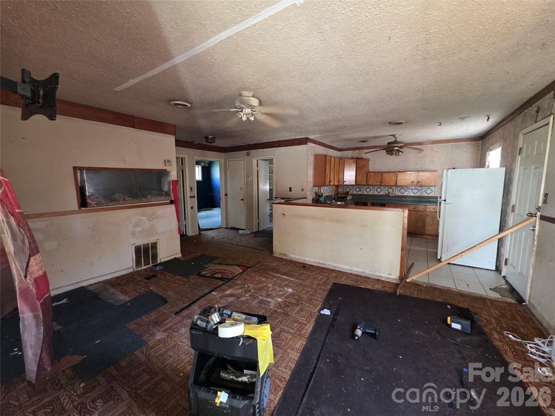 85 Gilmer St, Gastonia, NC 28052