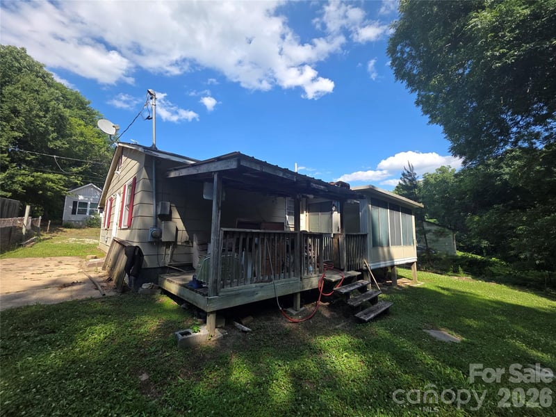 85 Gilmer St, Gastonia, NC 28052