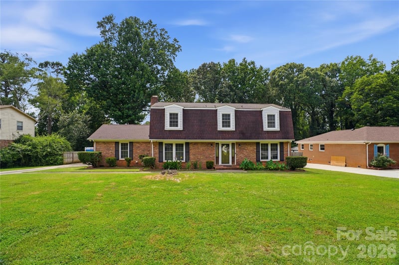 6419 Pencade Ln, Charlotte, NC 28215