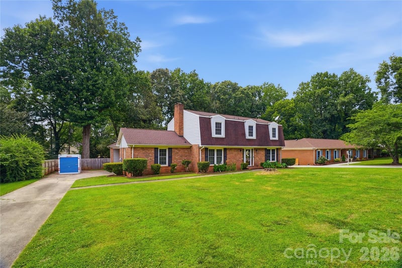 6419 Pencade Ln, Charlotte, NC 28215