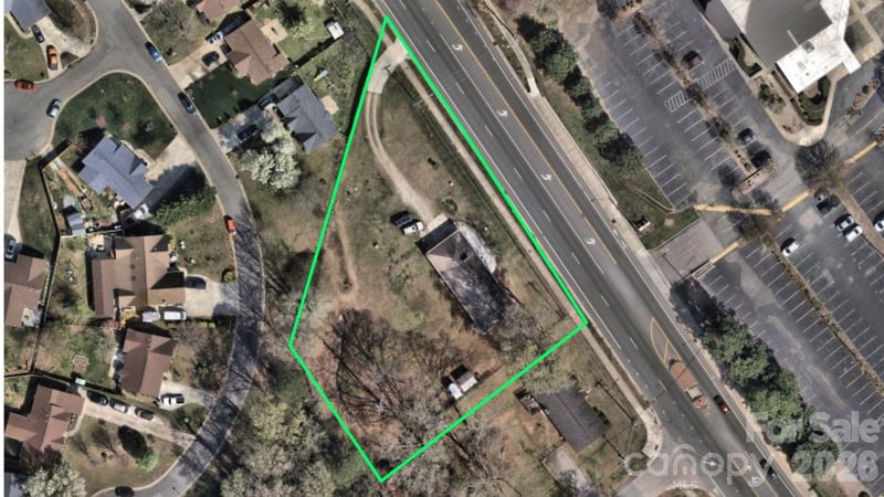 8432 Idlewild Rd, Charlotte, NC 28227
