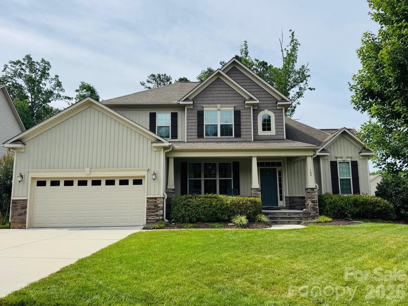 108 Willowbrook Dr, Mooresville, NC 28115
