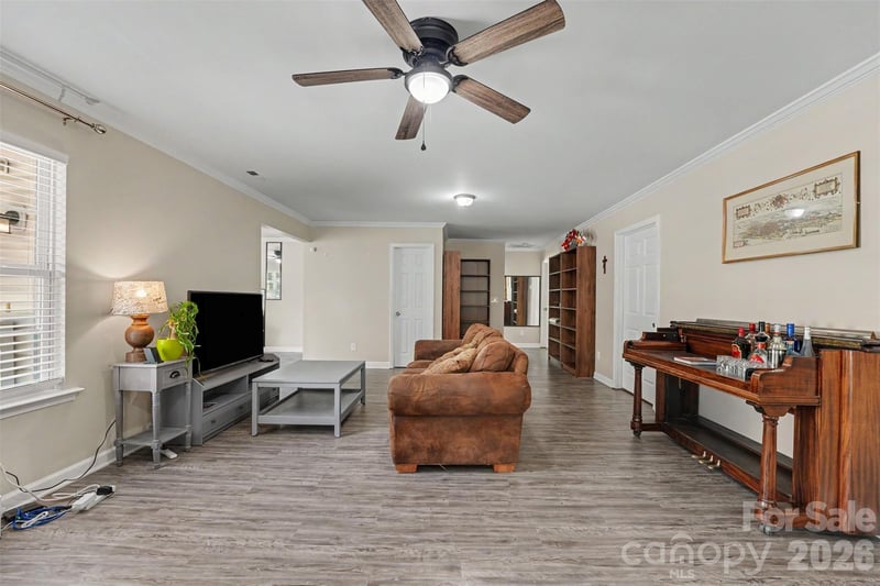 150 Waco Ave, Kannapolis, NC 28083
