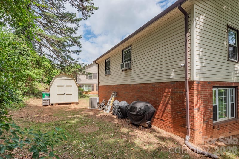 407 Westham Ridge Rd, Charlotte, NC 28217