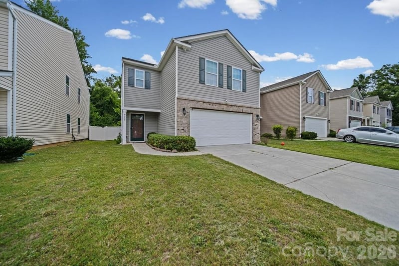 9539 Kendall Dr, Charlotte, NC 28214