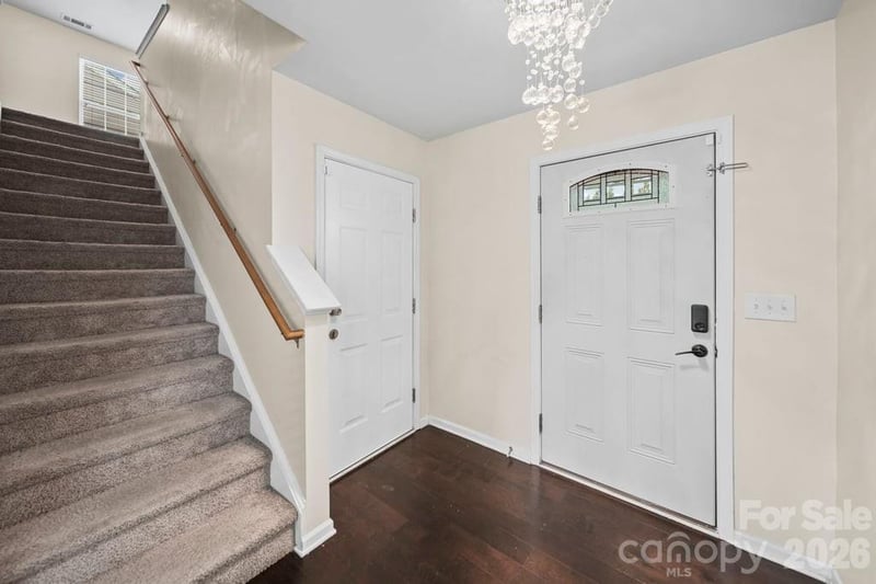 9539 Kendall Dr, Charlotte, NC 28214
