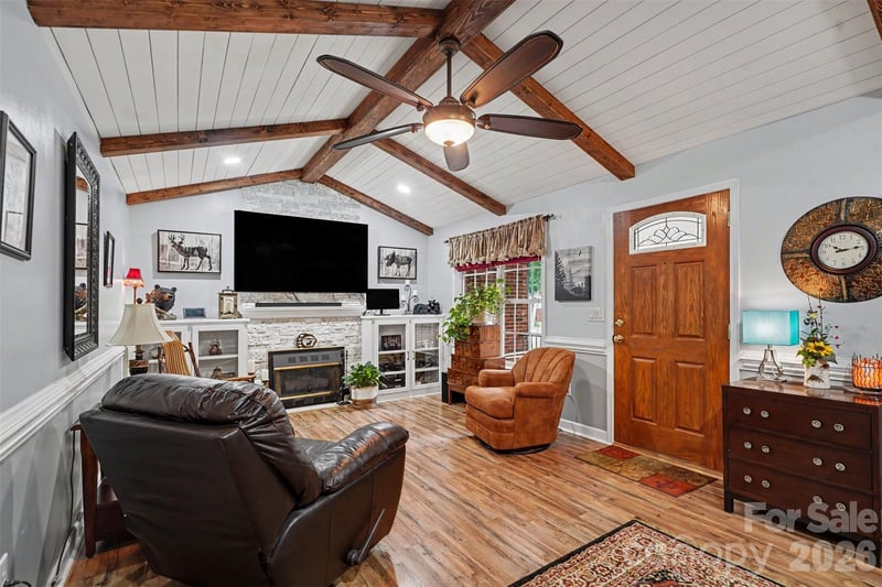 6007 Charlton Oaks Dr, Waxhaw, NC 28173
