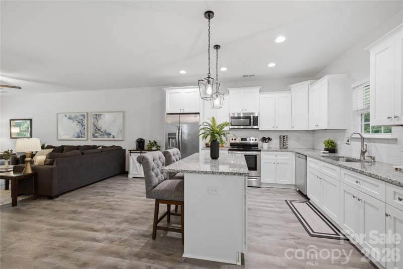 4432 Woodwind St, Charlotte, NC 28213