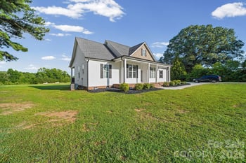 3404 Lincoln Rd, York, SC 29745