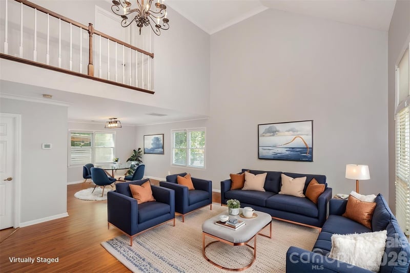 2213 Century Oaks Ln, Charlotte, NC 28262