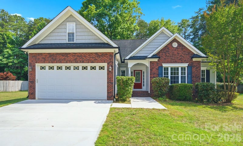 330 Camelot Rd, Salisbury, NC 28147