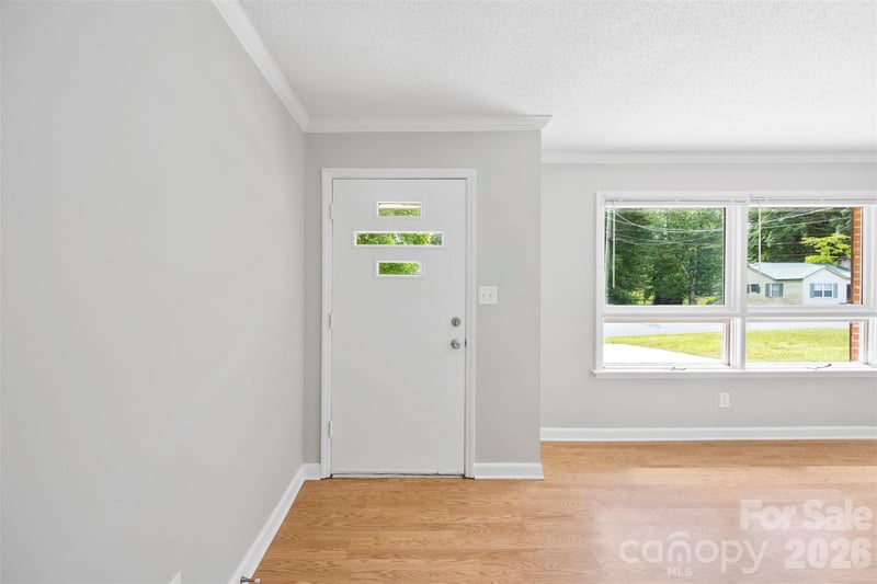 104 Lee St, Belmont, NC 28012