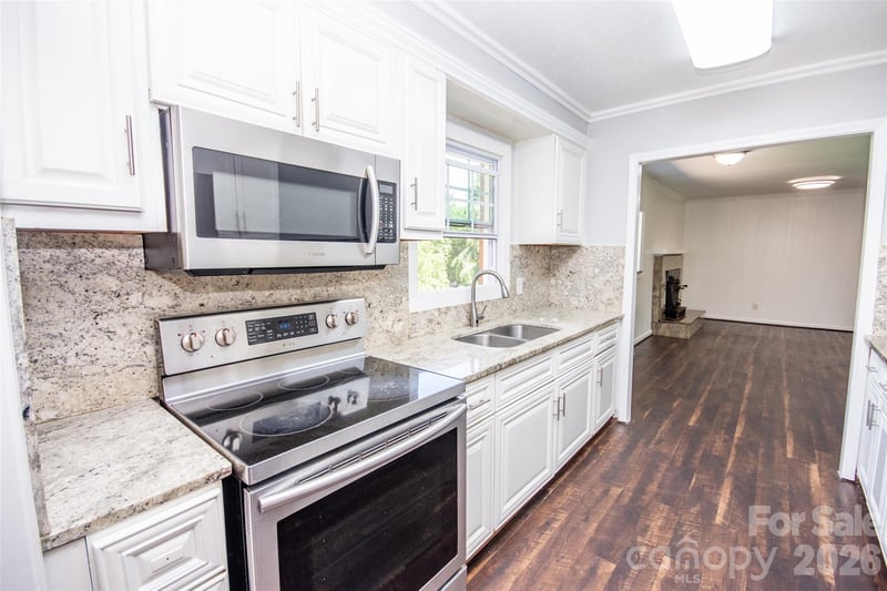 125 Linda Dr, Harmony, NC 28634