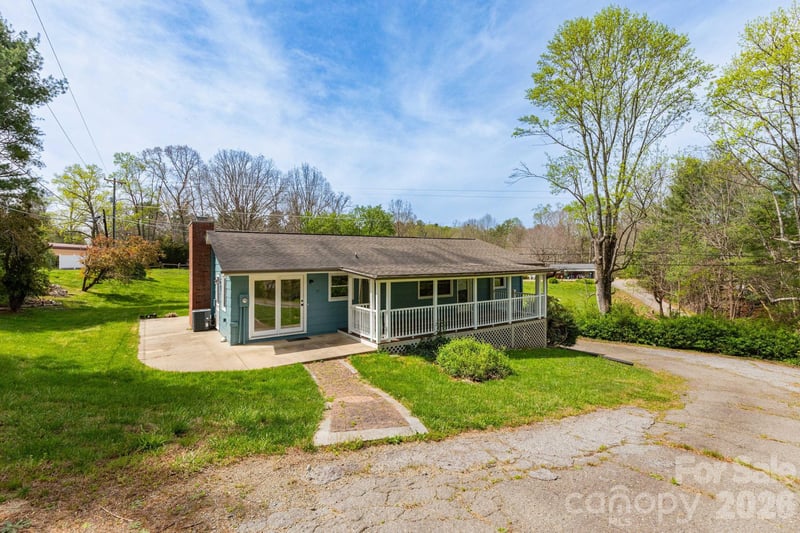 41 Kennedy Rd, Weaverville, NC 28787