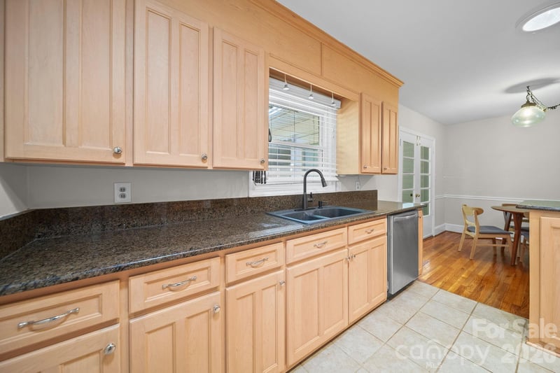 5326 Murrayhill Rd, Charlotte, NC 28210