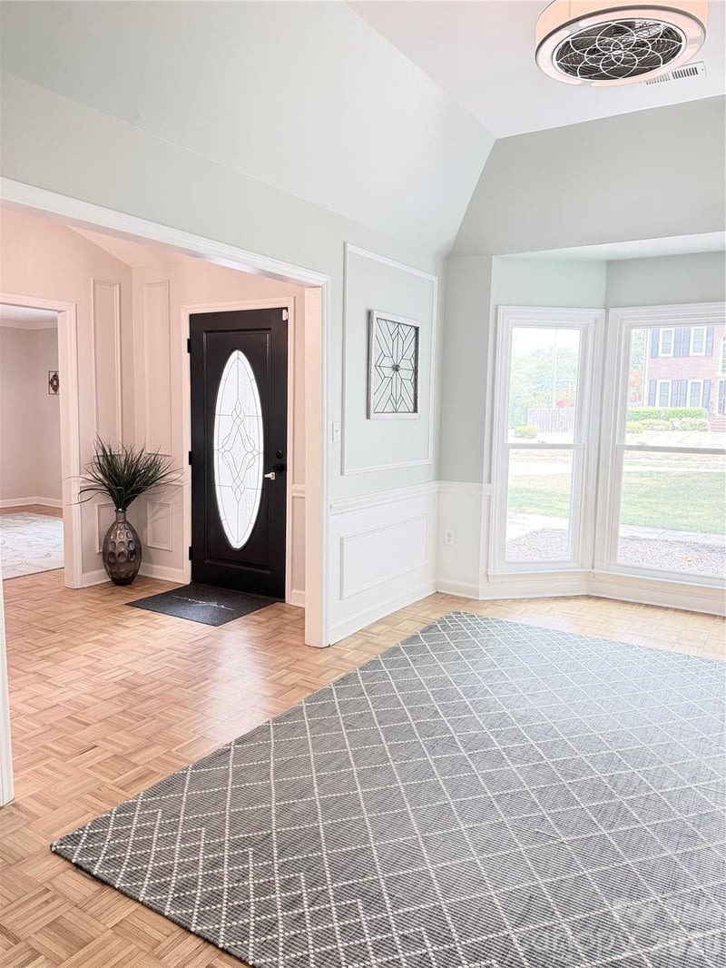 4015 Thistledown Ct, Charlotte, NC 28269