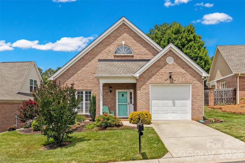 1220 Mcgill Pond Ln, Rock Hill, SC 29732