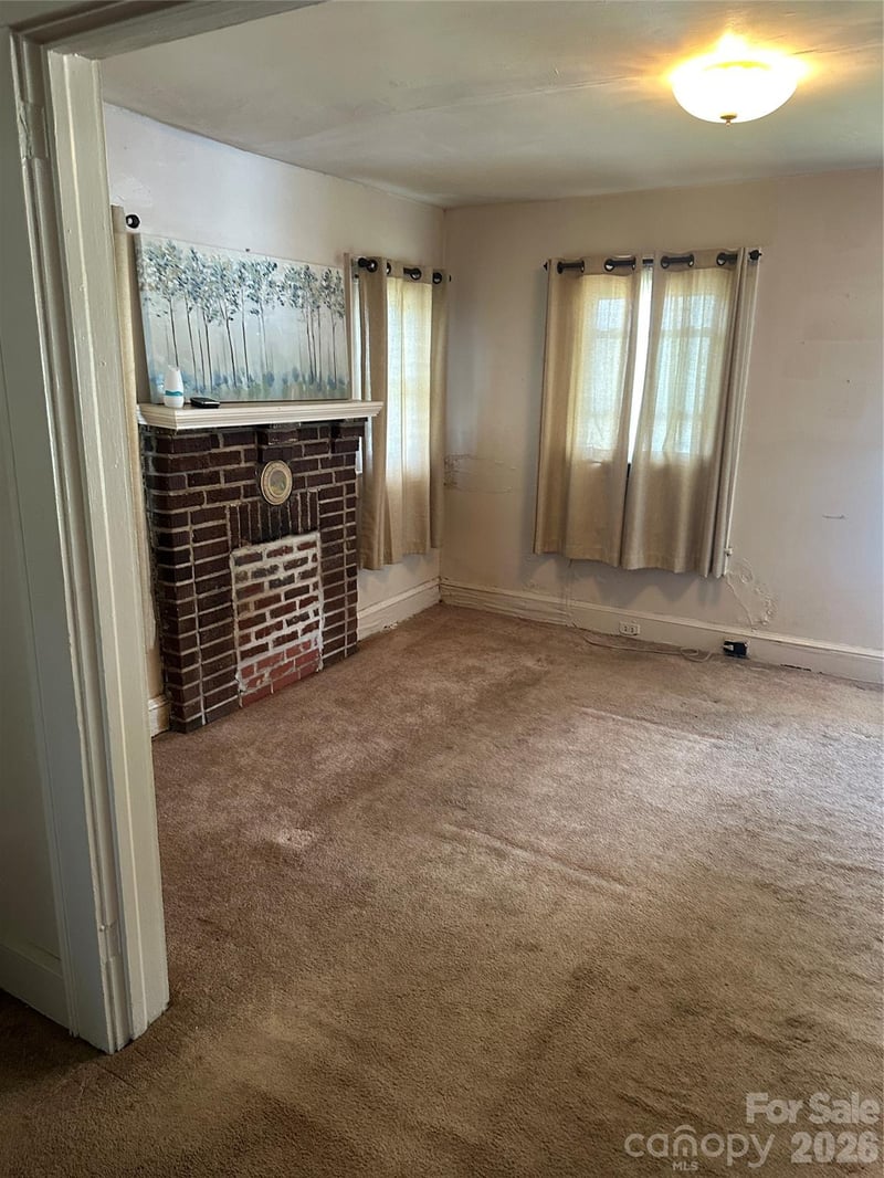 229 Cedar St, Belmont, NC 28012