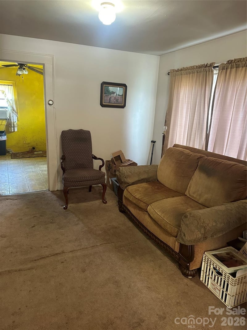 229 Cedar St, Belmont, NC 28012