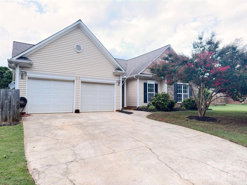 311 Winthrow Creek Rd, Mooresville, NC 28115