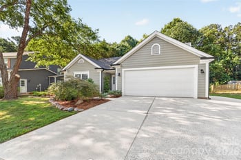 10316 Bon Meade Ln, Cornelius, NC 28031