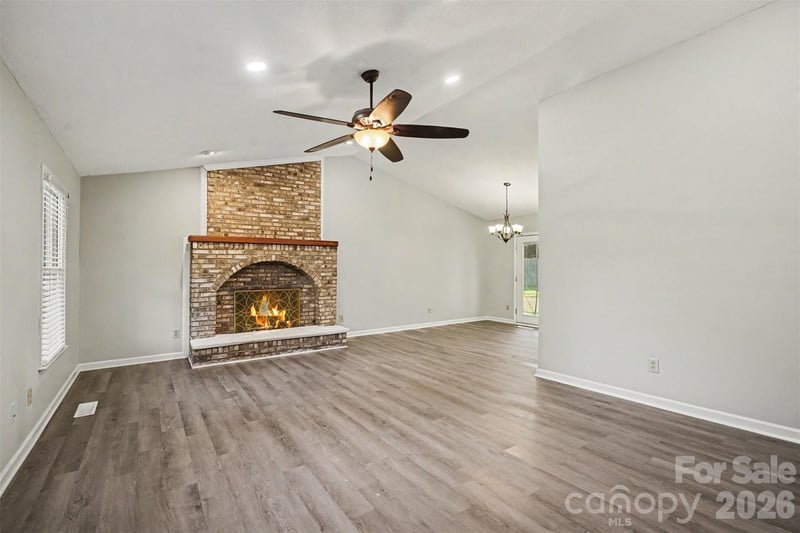 2716 Starnes Rd, Charlotte, NC 28214