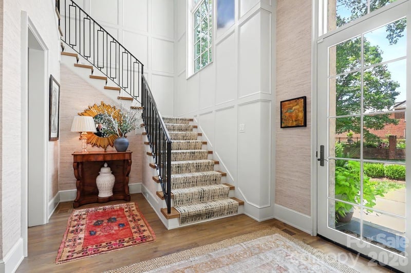 2310 Beverly Dr, Charlotte, NC 28207