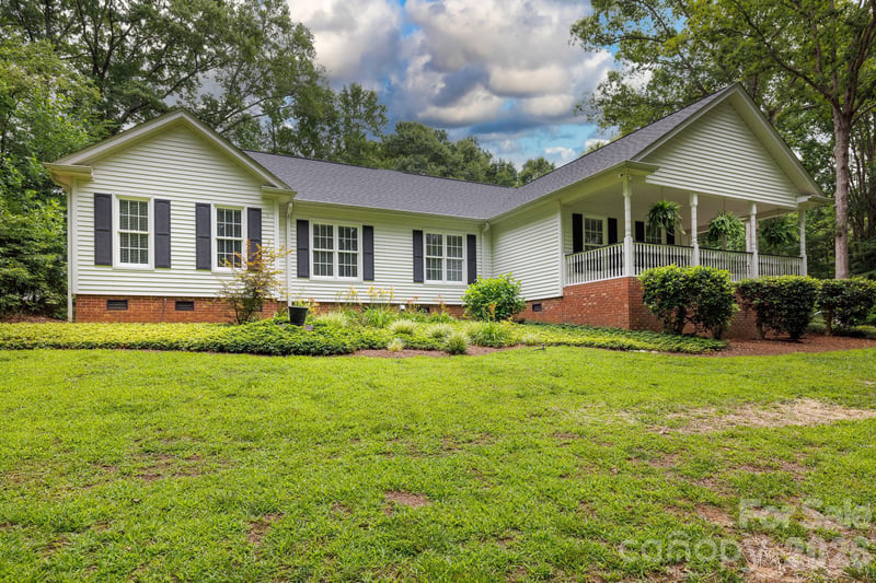 3540 Harmony Rd, Catawba, SC 29704