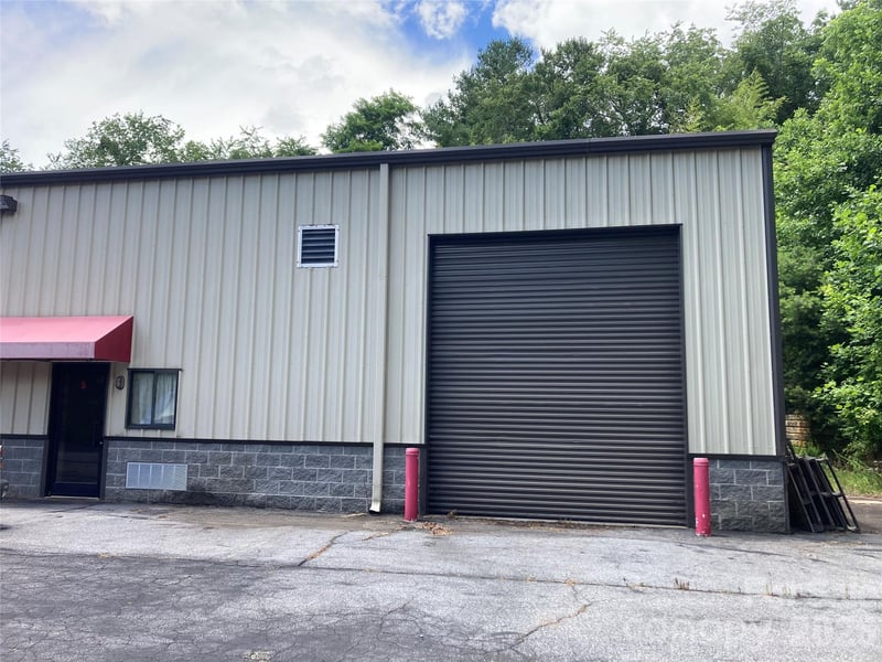 6424 Boylston Hw #5, Mills River, NC 28759