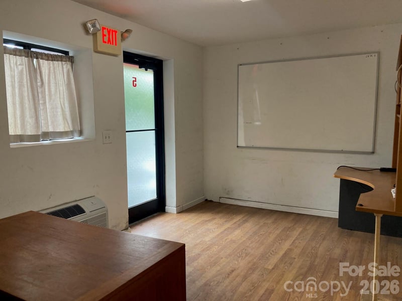 6424 Boylston Hw #5, Mills River, NC 28759