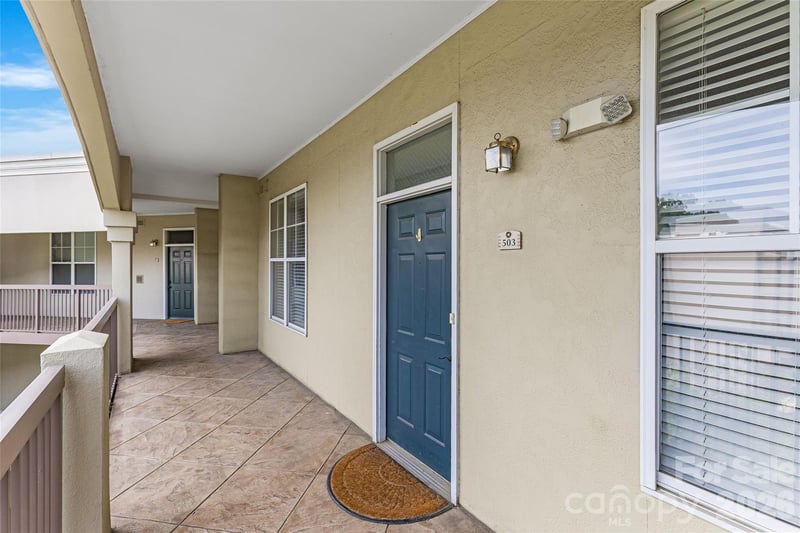 405 W 7th St #503, Charlotte, NC 28202