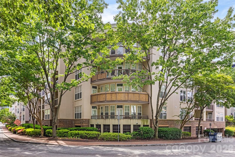 405 W 7th St #503, Charlotte, NC 28202