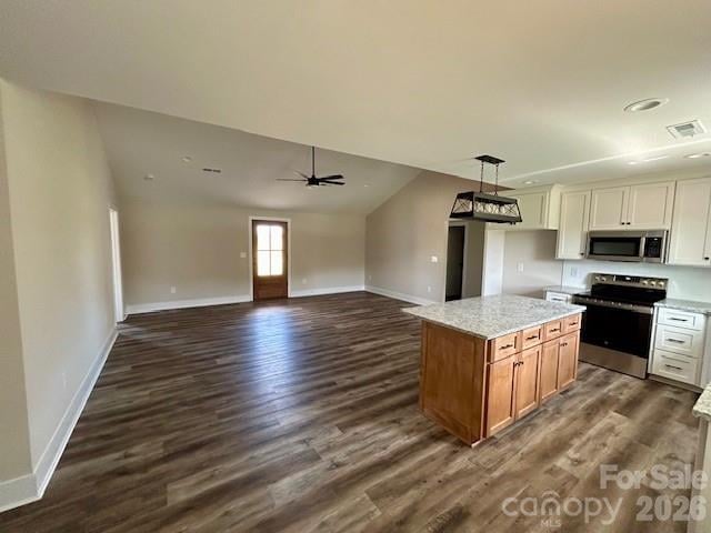 295 Northbrook Iii School Rd, Vale, NC 28168
