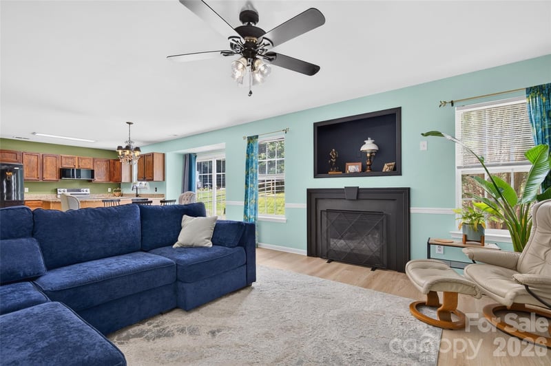 142 Elrosa Rd, Mooresville, NC 28115