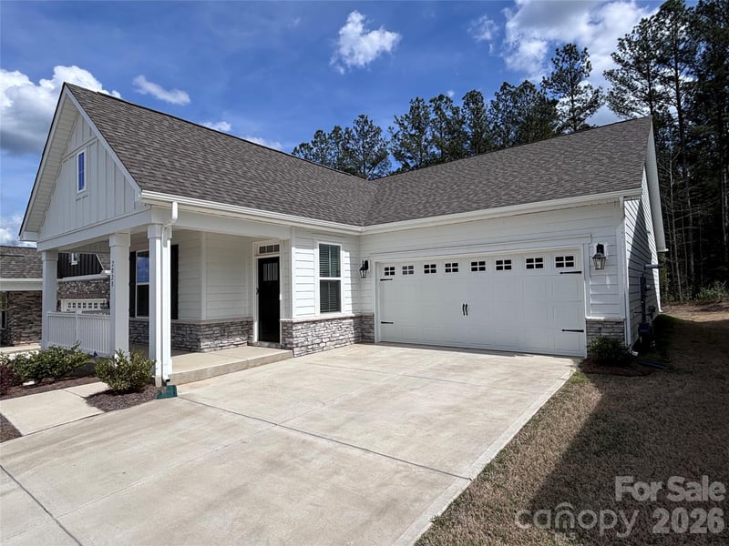 2028 Skyhawk Dr, York, SC 29745