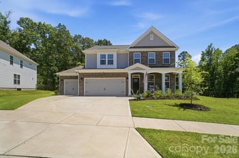 6042 Sylvan Dr, Denver, NC 28037