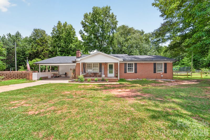 2446 Wood Rd, York, SC 29745