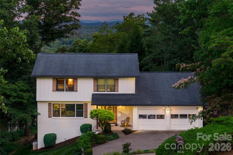 24 Audubon Dr, Asheville, NC 28804