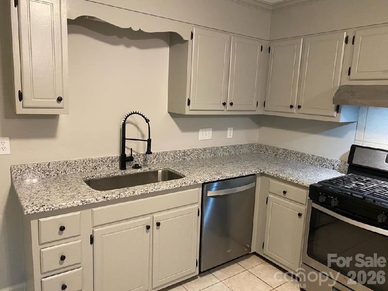 8631 Carmel Rd, Charlotte, NC 28226