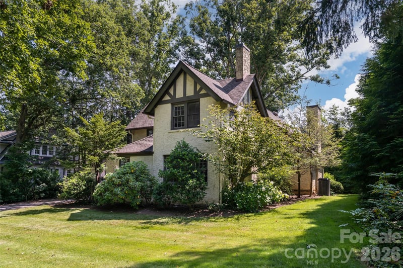 20 Buena Vista Rd, Asheville, NC 28803