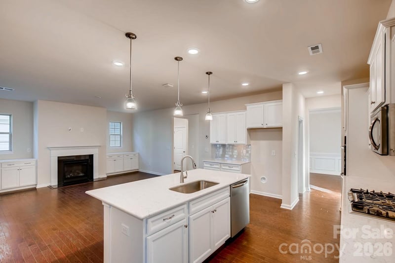 6418 Raffia Rd, Charlotte, NC 28277